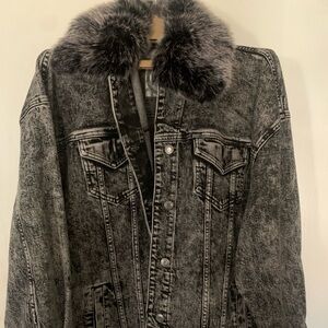 MICHAEL KORS DENIM JACKET WOMENS LARGE BLACK ACID WASH FAUX FUR WITH PANTS